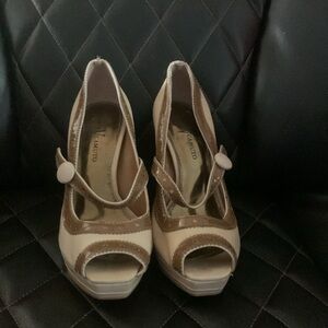 Cream and Brown 7 1/2 Vince Camuto Peep Toe Pumps with Saddle Shoe detailing